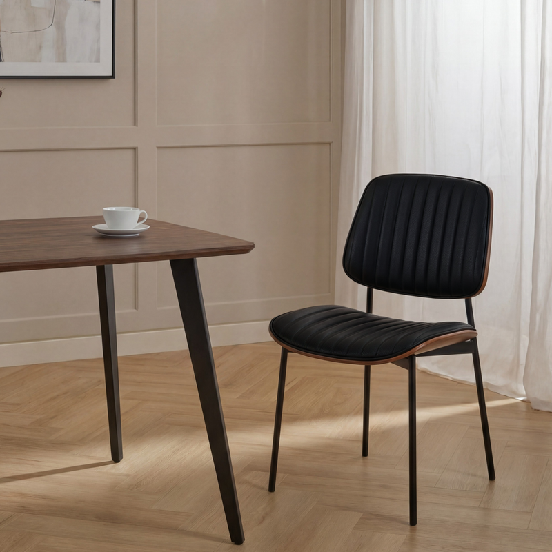 Chaise de salle à manger BENT WOOD, simili cuir capitonné, Noir
