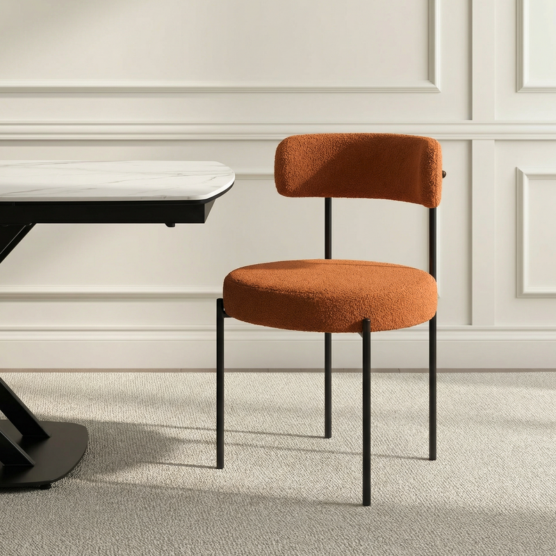 Chaise de salle à manger 667, bouclé pieds en métal, Orange
