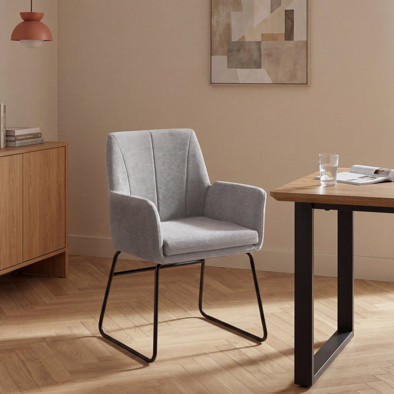 Chaise de salle à manger 6400, rembourrée sur pied luge, Gris clair
