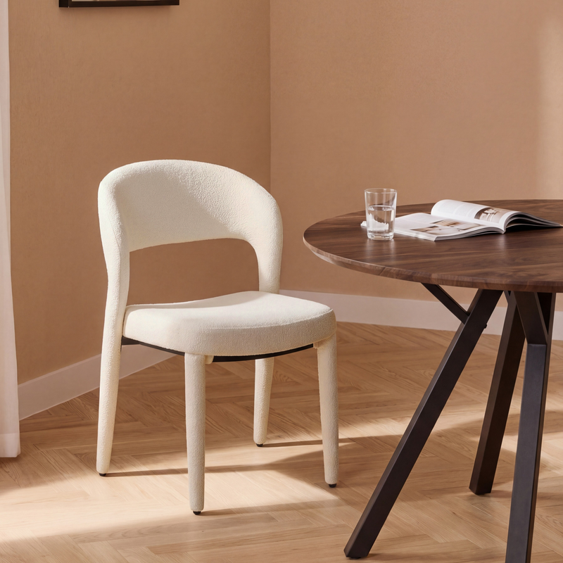 Chaise de salle à manger SK05, rembourrée avec pieds en métal, Crème
